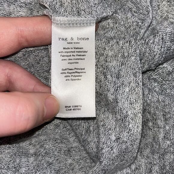 Rag & Bone heathered gray long sleeve v-neck lightweight top basic minimalist - Picture 5 of 5